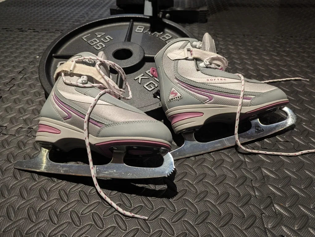Softec Ice Skates - Size 7