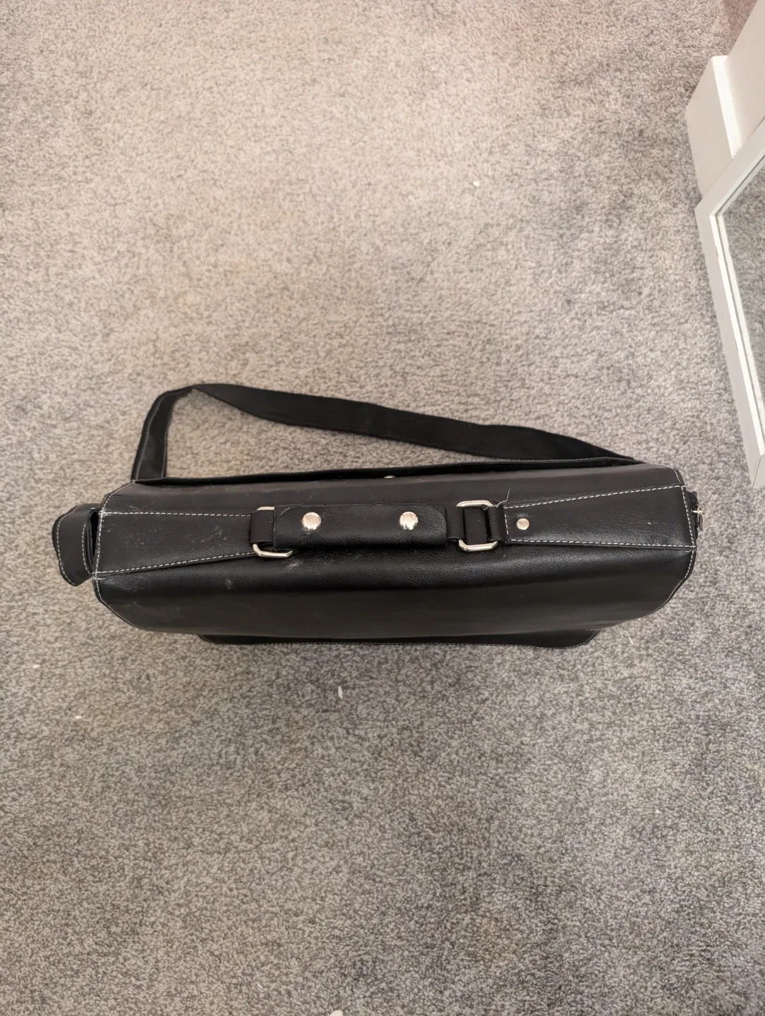 Hugo Boss Black Leather Briefcase image indicator(2)