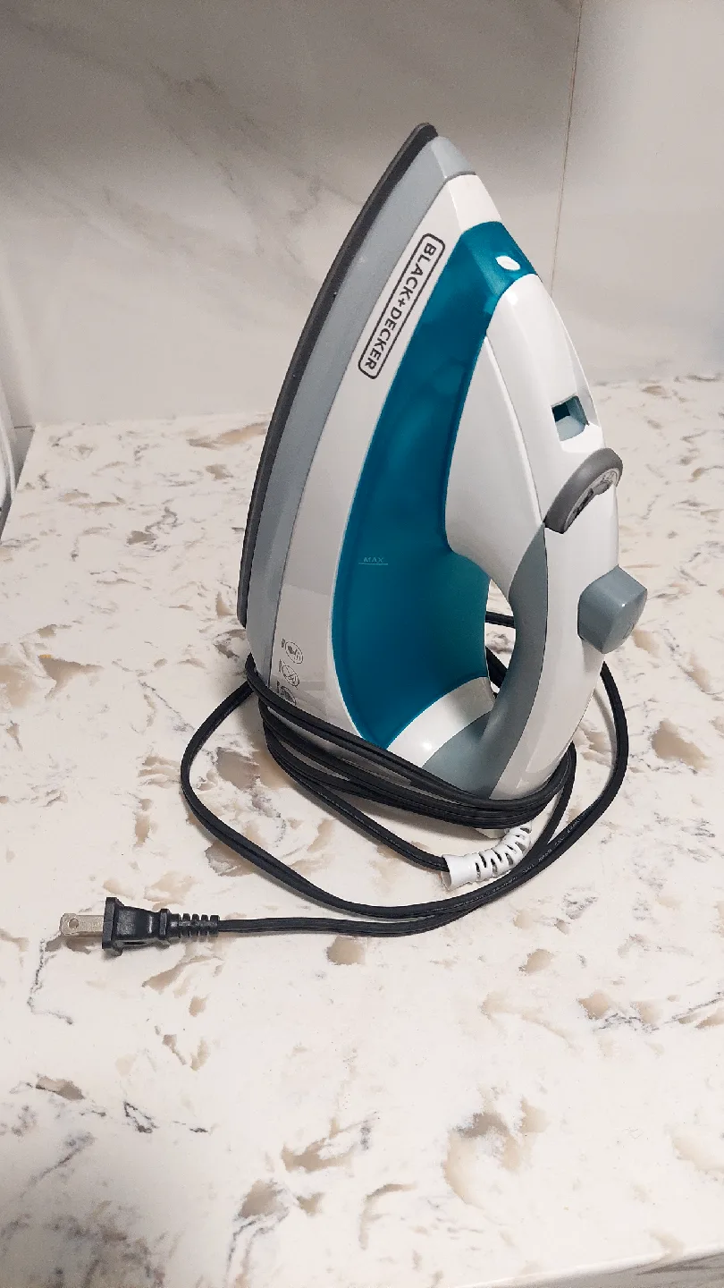 Black+Decker Steam Iron - White & Blue image indicator(5)