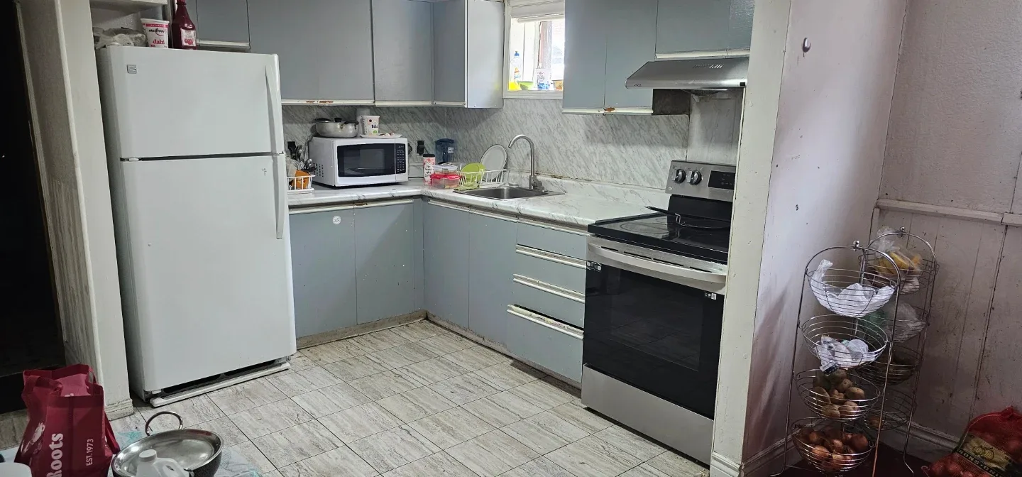 Room for rent image indicator(3)