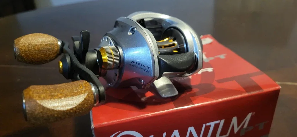 Quantum Vapor 101 Baitcast Reel (Left Hand Retrieve) image indicator(4)
