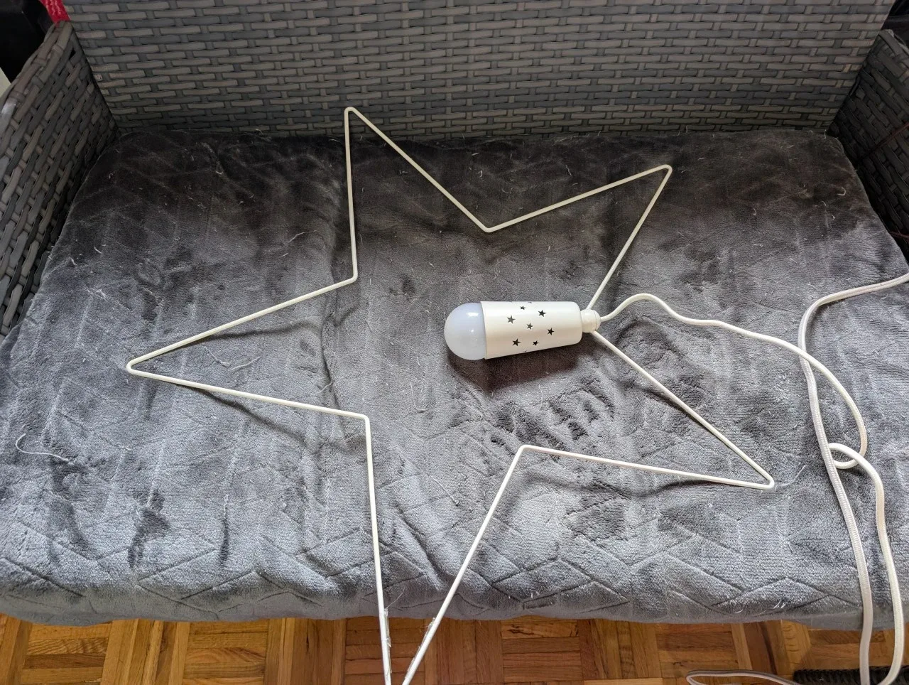 Star-shaped Copper Wire Light thumbnail