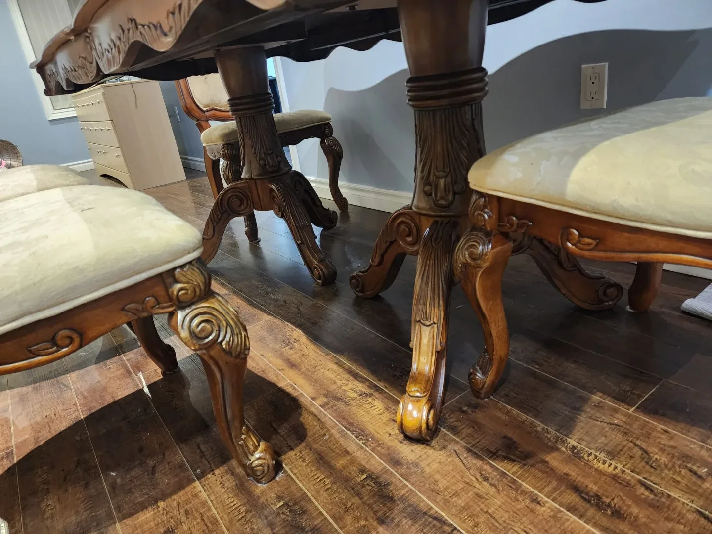 Elegant Wooden Dining Table with 6 Chairs image indicator(4)