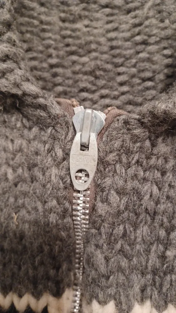 Vintage L.F. LaFrance Wool Knit Cardigan image indicator(2)