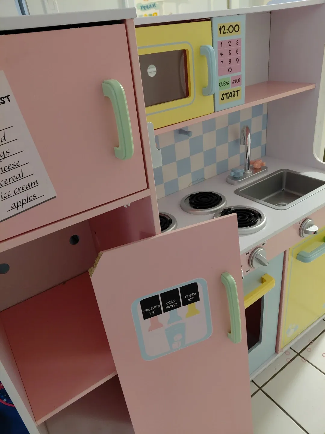 KidKraft Play Kitchen - Pink & Pastel image indicator(2)