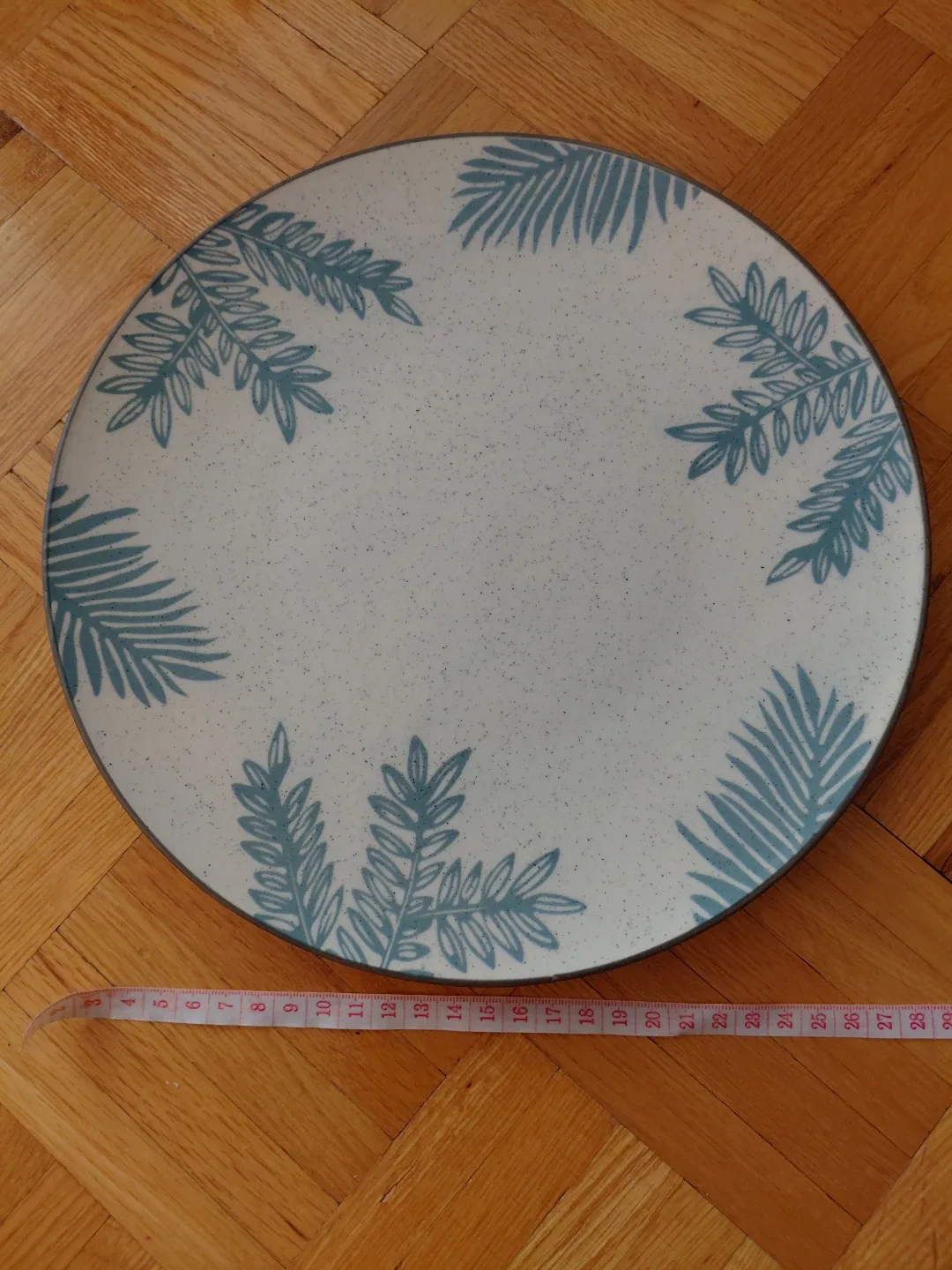 2 Floral Plates image indicator(2)