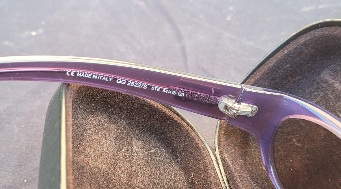 GUCCI WOMENS SUN GLASSES $150 GENUINE - photo 3