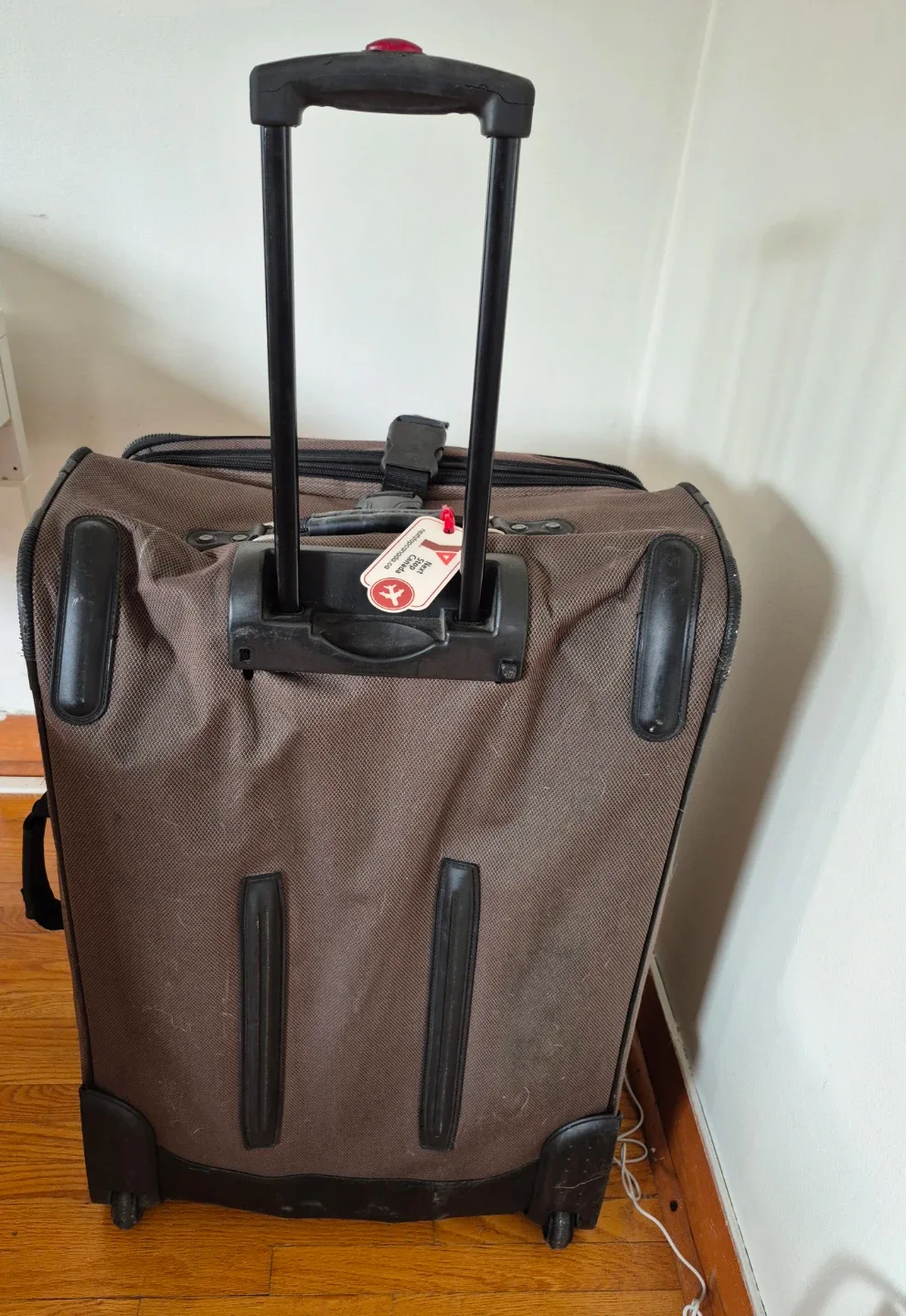 🥕 Travelpro Rolling Suitcase image indicator(4)