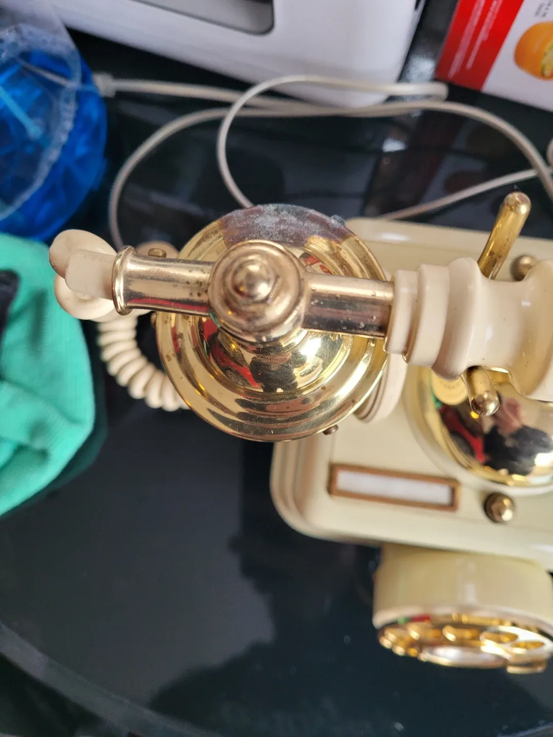 Vintage Rotary Dial Phone image indicator(2)