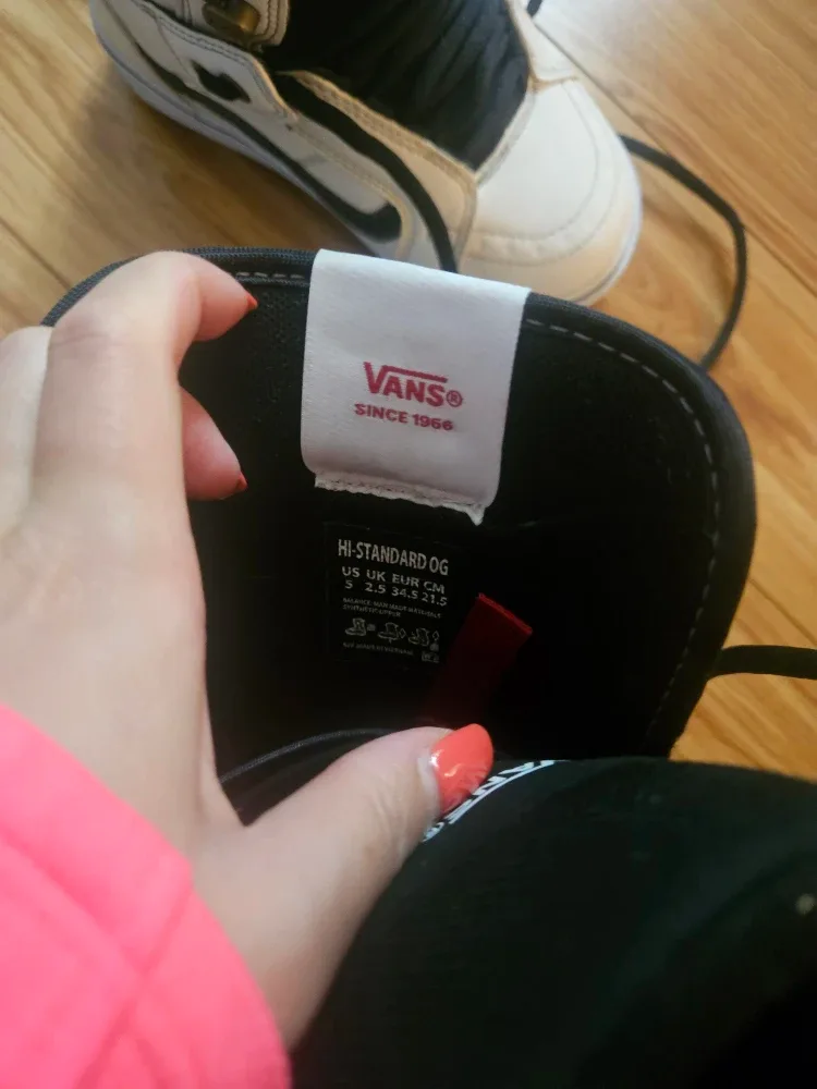 Vans Snowboard Boots