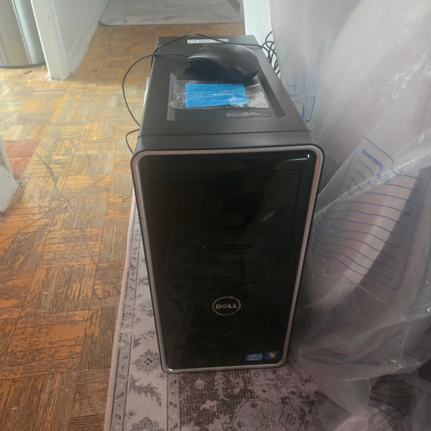 HP Monitor & Dell Desktop PC thumbnail