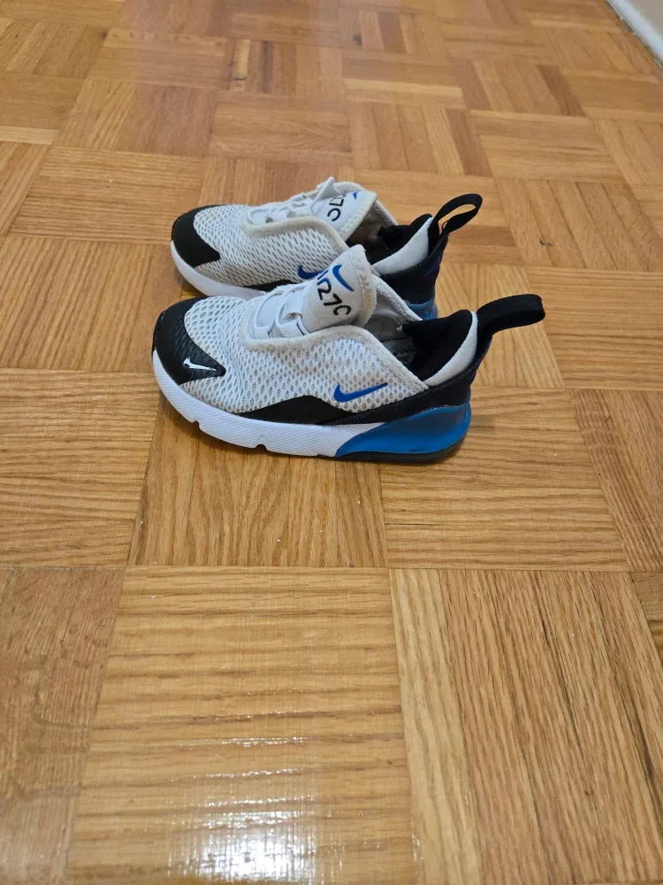 Nike Air Max 270 Toddler Shoes - Size 7 image indicator(2)