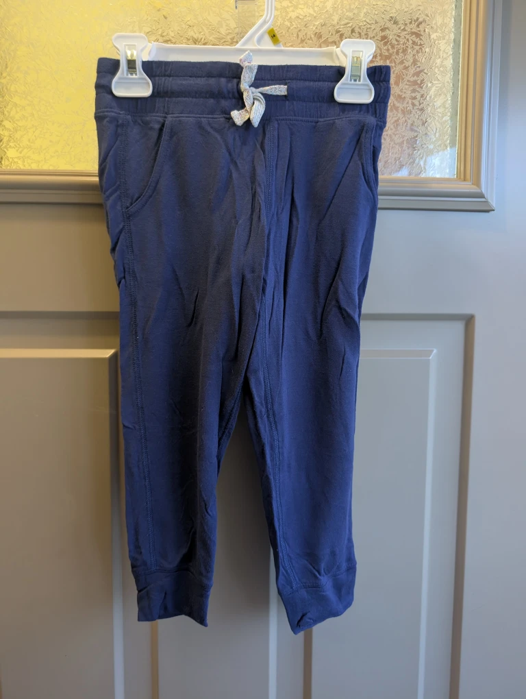 Girls sz 6 leggings $4 each - photo 2