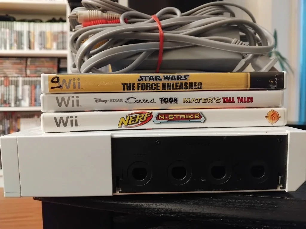 Nintendo Wii Console with Games image indicator(2)