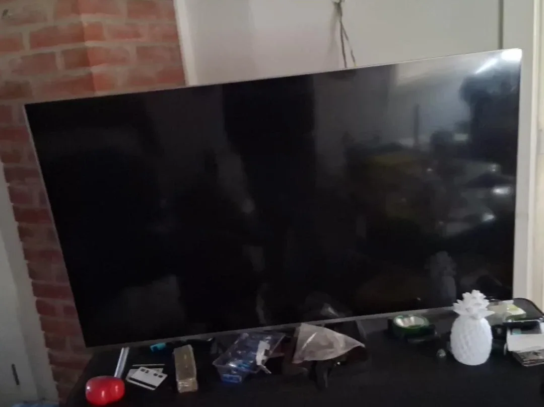 Samsung Large Flat Screen TV