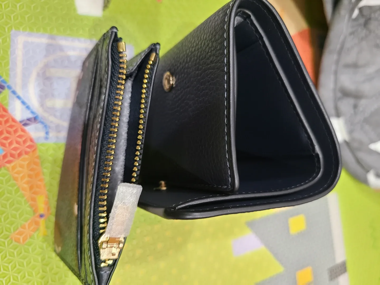 Coach Wallet & Card Holder Set image indicator(2)