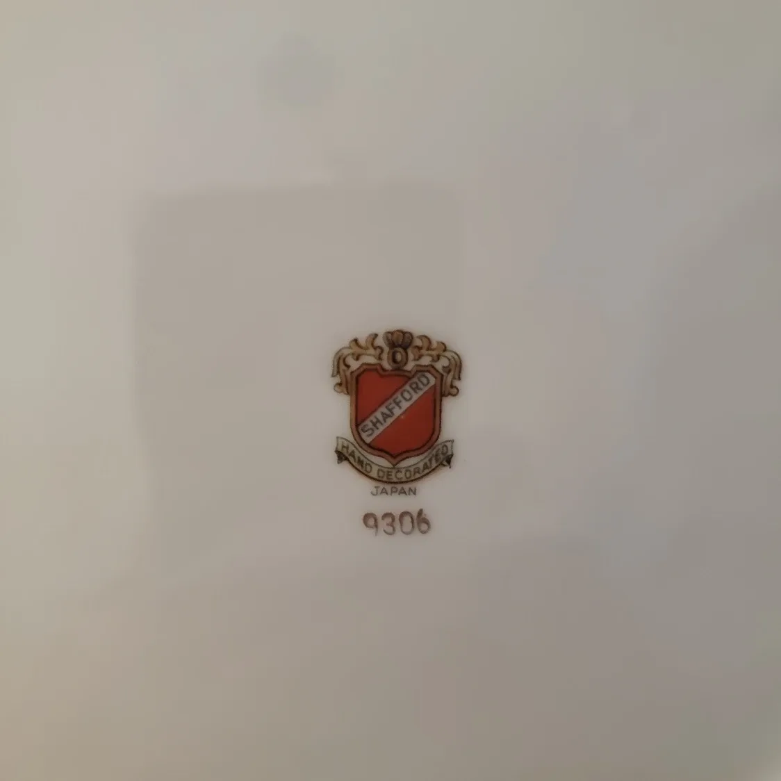 Shafford Hand Decorated Plate image indicator(2)