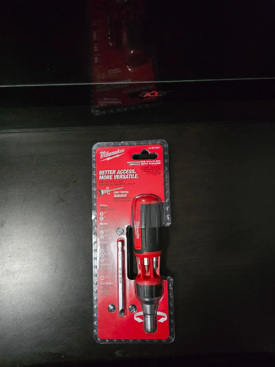 Milwaukee Ratcheting Multi-Bit Driver with Square - New