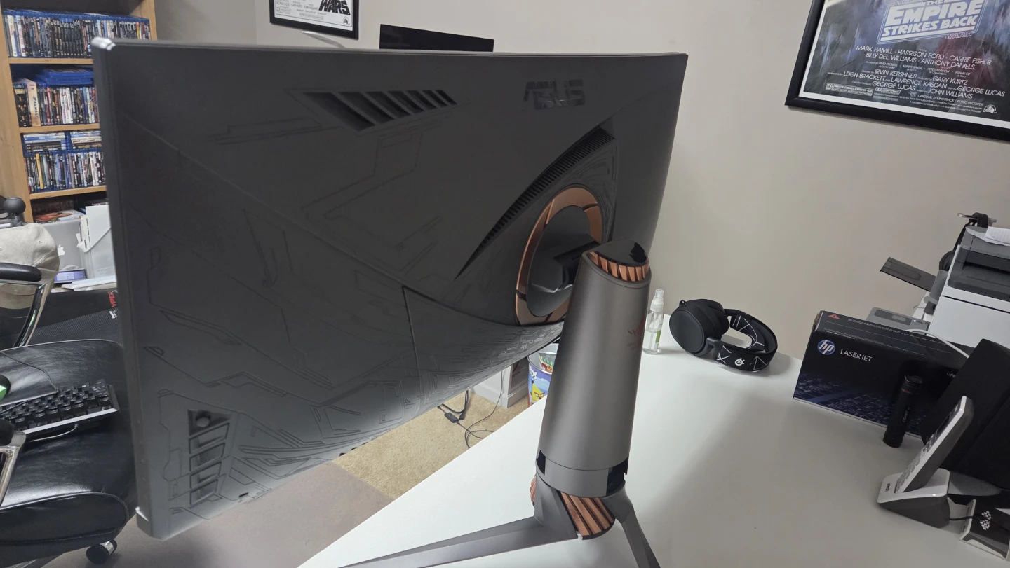 ASUS ROG Strix XG35VQ 35" Curved Gaming Monitor - photo 2