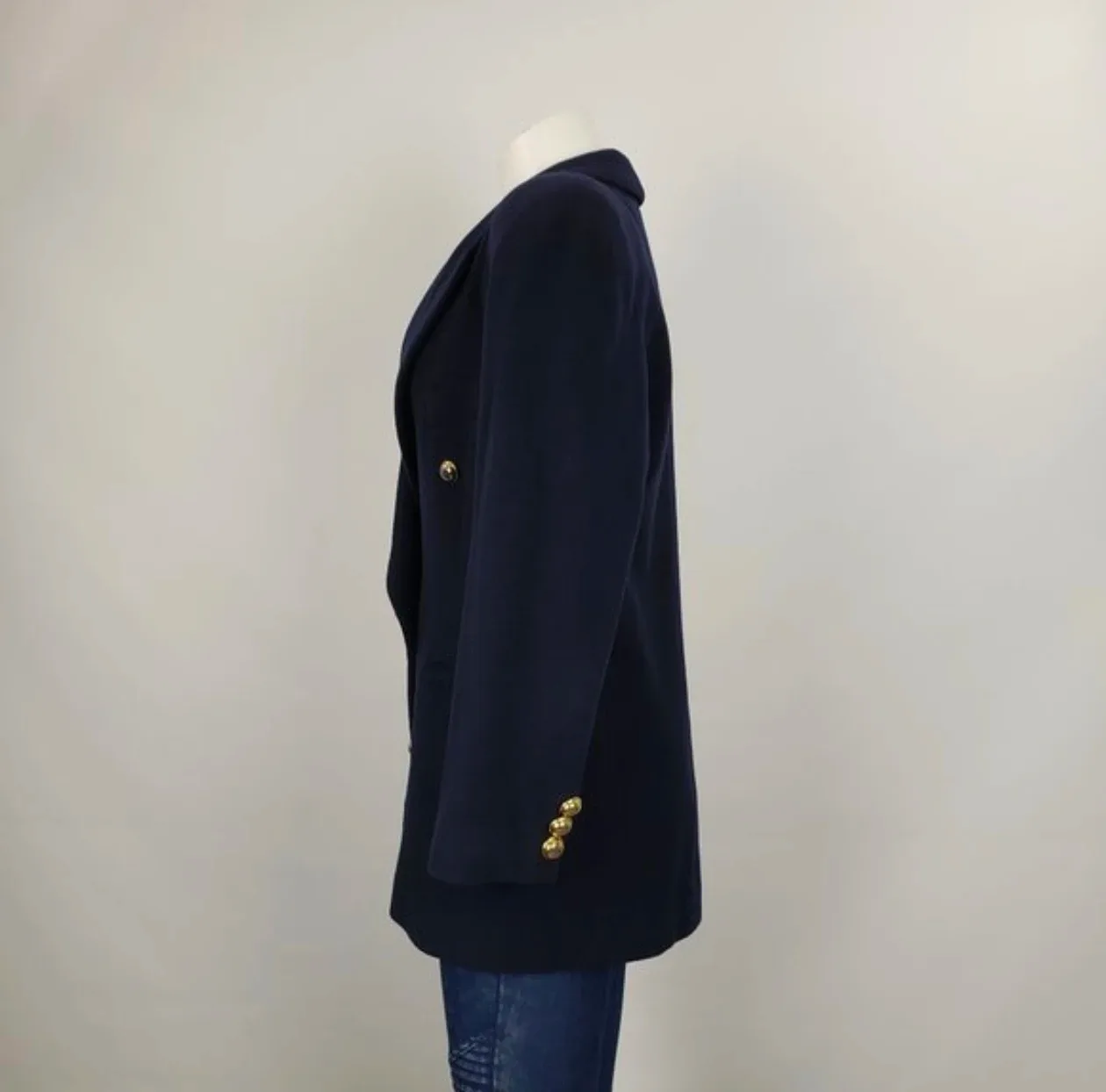 Holt Renfrew Retro Cashmere Navy Blazer Size 8 image indicator(2)