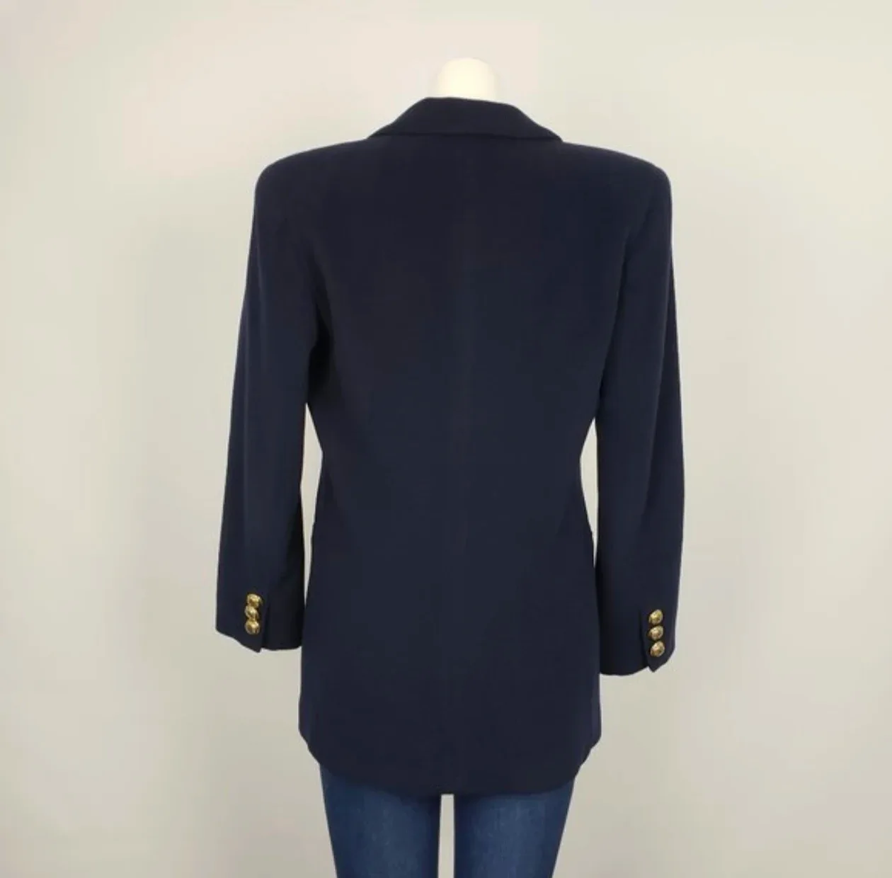 Holt Renfrew Retro Cashmere Navy Blazer Size 8 image indicator(3)