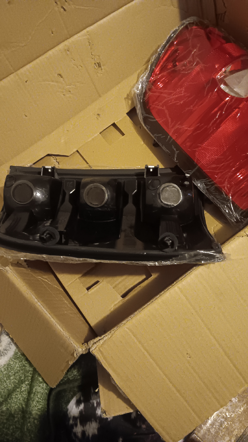 New Tail Light Assemblies - photo 2