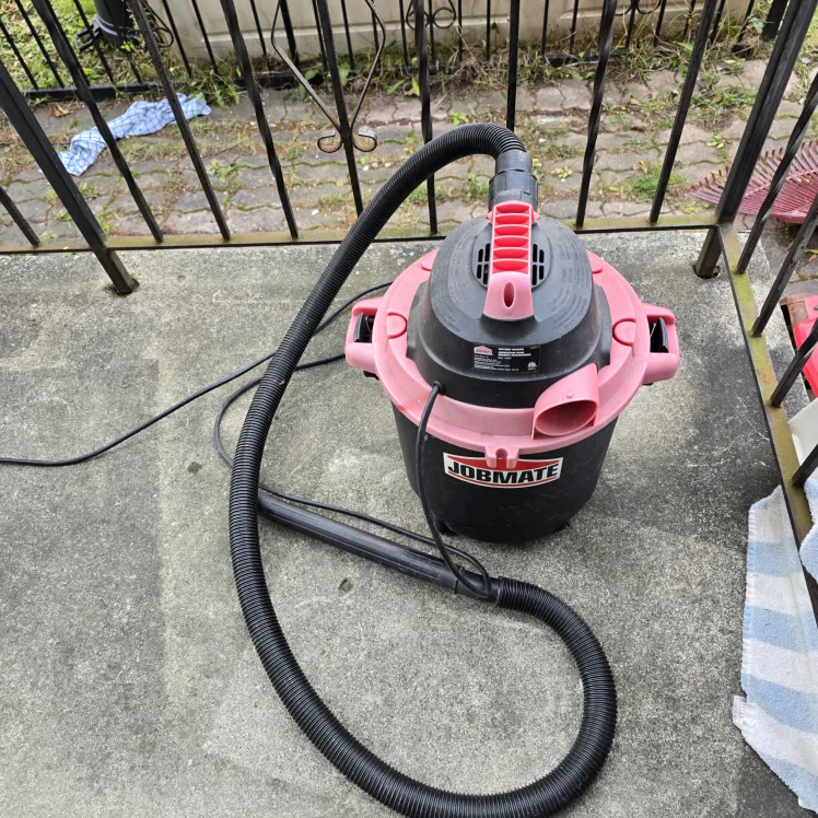 Jobmate Wet/Dry Vacuum