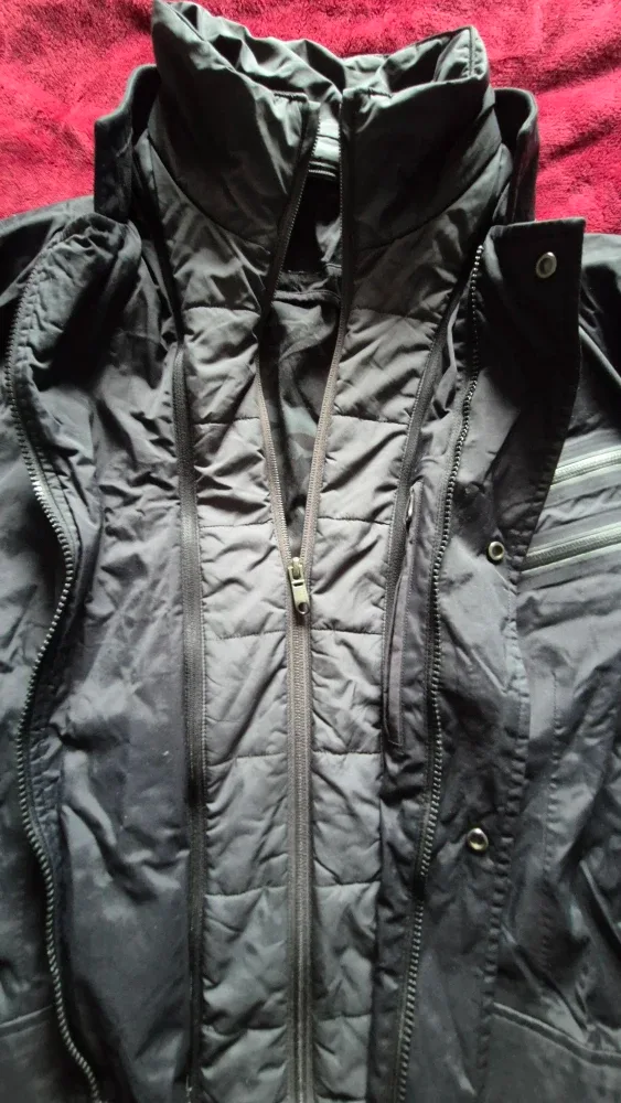 Lululemon Cadence 2 In 1 Blazer Medium image indicator(2)