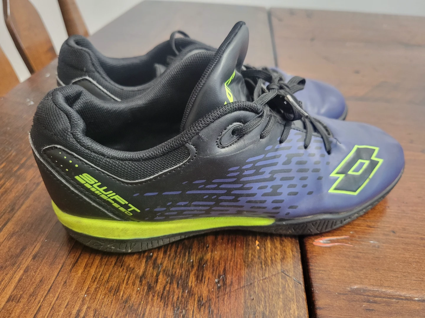 Lotto Swift Speed Soccer Shoes - US Size 5