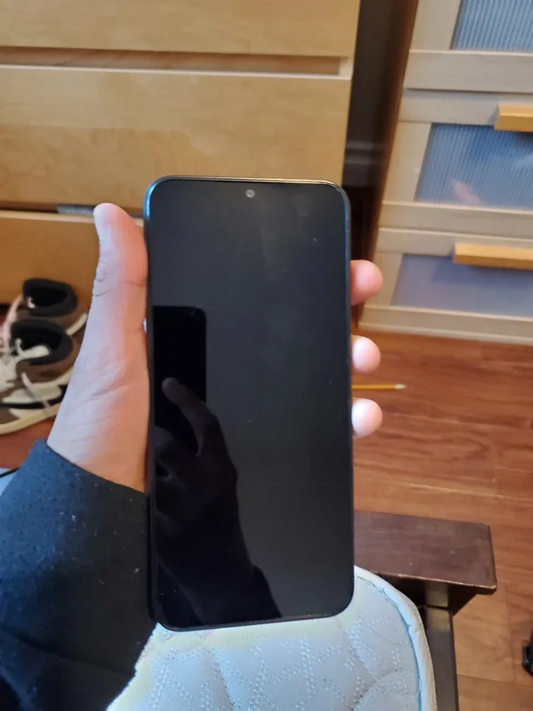 Samsung Galaxy A14 5G - Like New! image indicator(4)