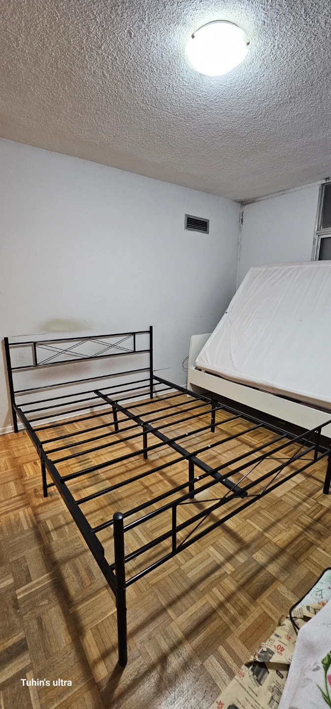 Black Queen Metal Bed Frame