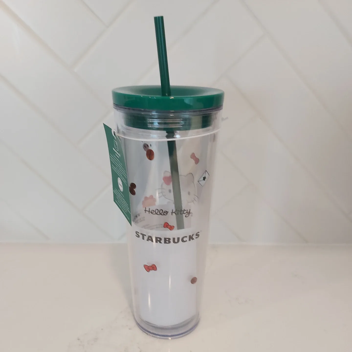 Hello Kitty x Starbucks Limited Edition Cold Cup image indicator(3)