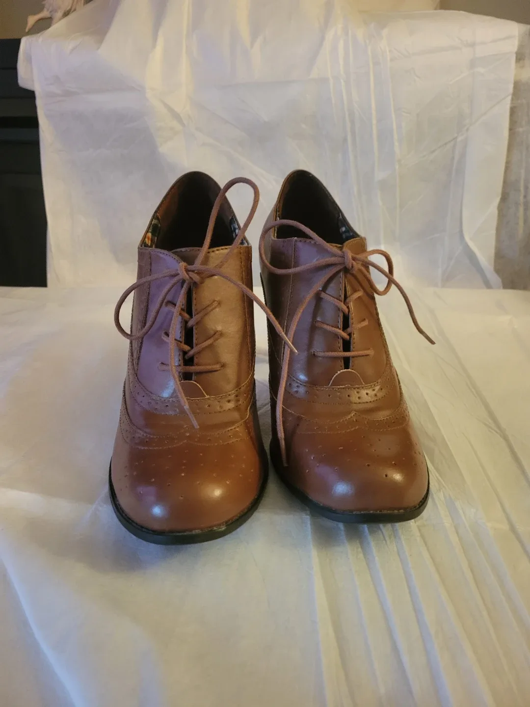 American Eagle Brown Heeled Oxford Shoes - Size 10 🥕 image indicator(2)