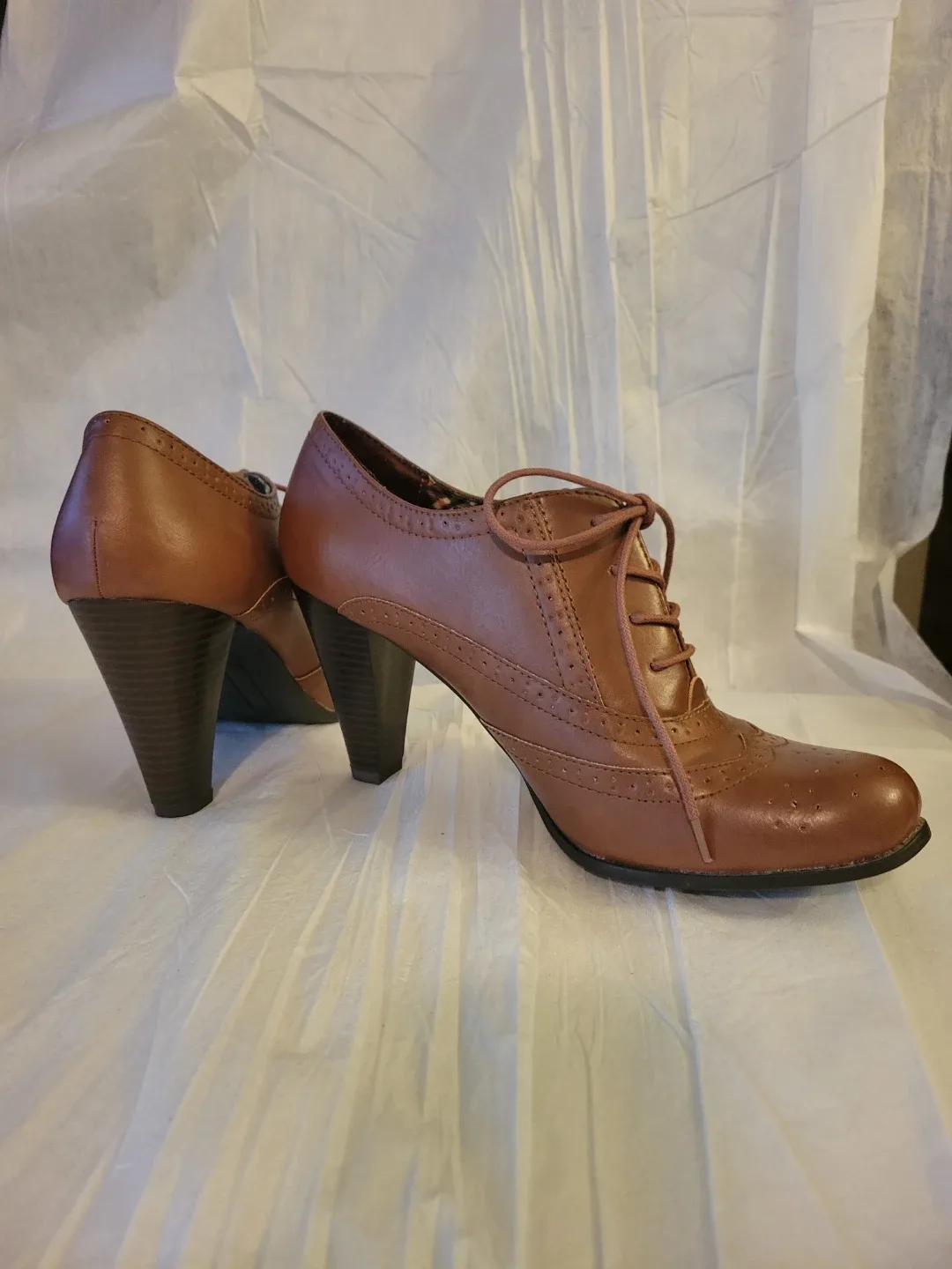 American Eagle Brown Heeled Oxford Shoes - Size 10 🥕 image indicator(3)