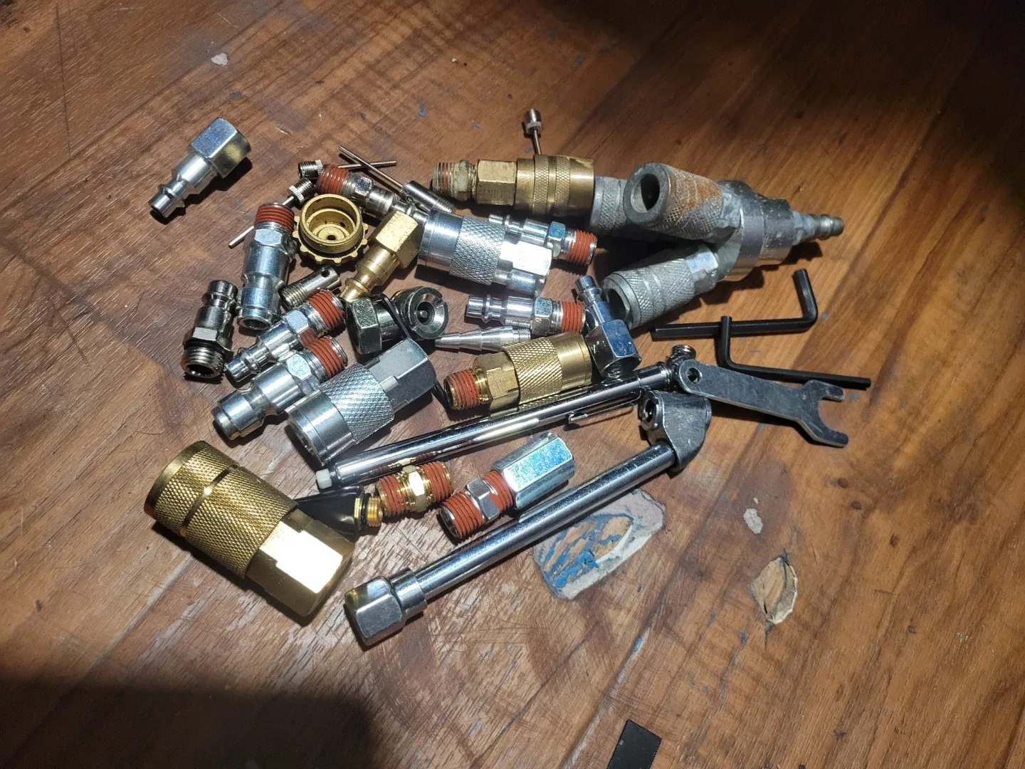 Dewalt Air compressor plus attachments image indicator(5)