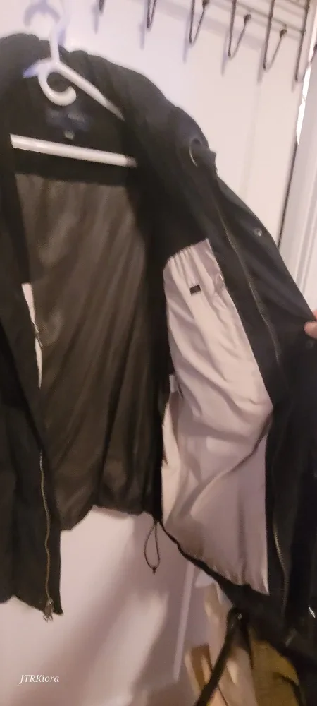 Banana Republic Black Puffer Jacket XL image indicator(2)