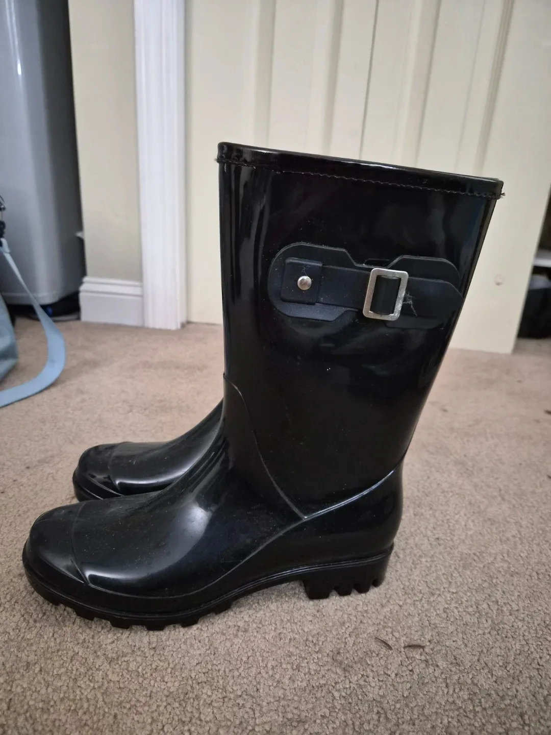 Black Rain Boots image indicator(2)