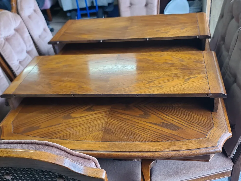 OAK DINING TABLE WITH EXTENSION AND 8 Chairs image indicator(3)