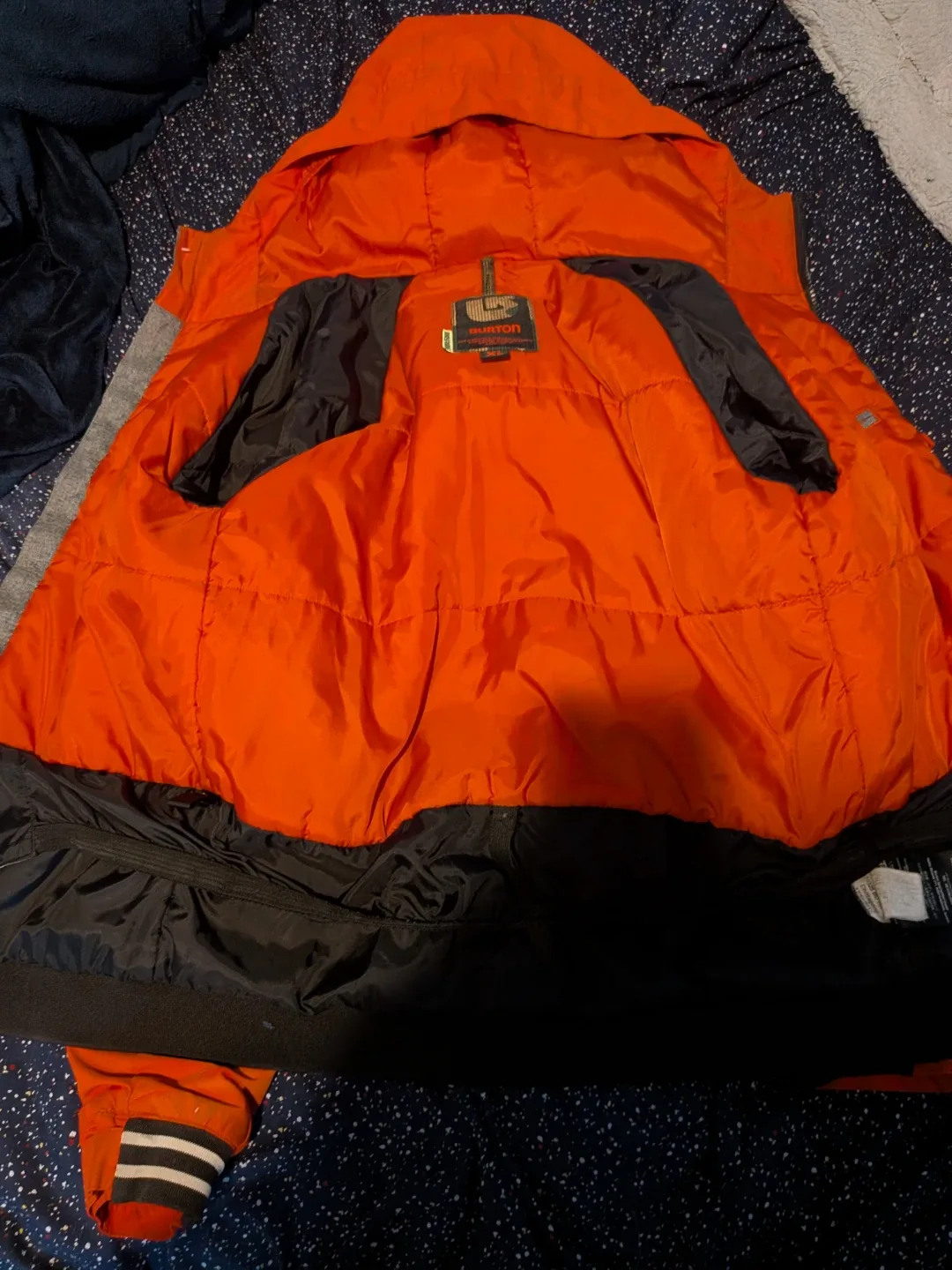 Burton Snowboard Jacket XL For Boys image indicator(3)