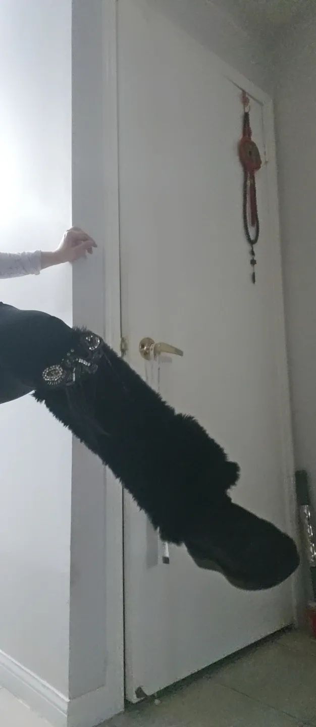 ✌️Black Furry foot& leg Warmers image indicator(5)