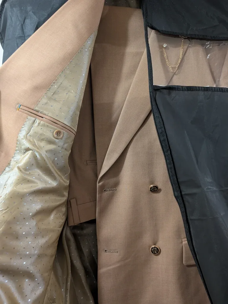 Daro-Uomo Exclusive Suit - Size XXL BRAND NEW image indicator(3)