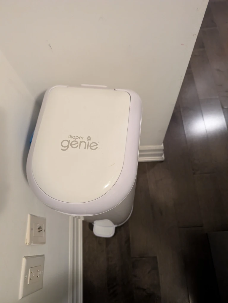 Diaper Genie Platinum Pail - photo 2