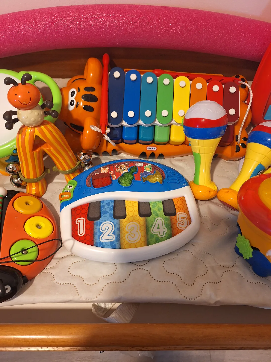 Kids' Musical Instrument Bundle image indicator(3)