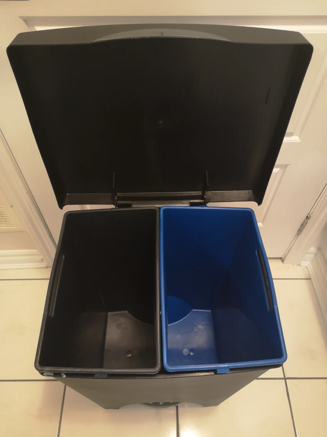 Hamelin Dual Recycling Bin - Made in Canada