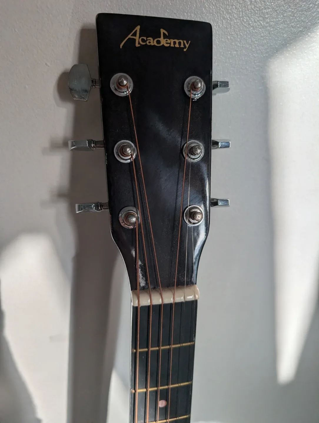 Academy Acoustic Guitar image indicator(2)