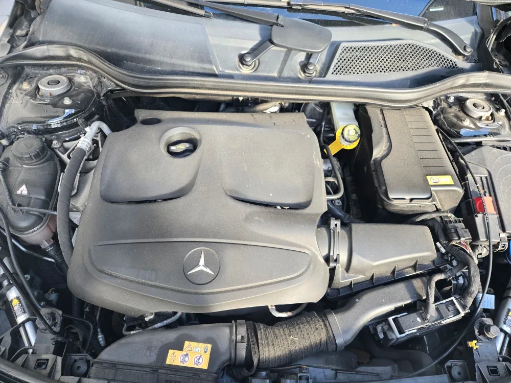 2016 mercedes CLA 250 image indicator(10)