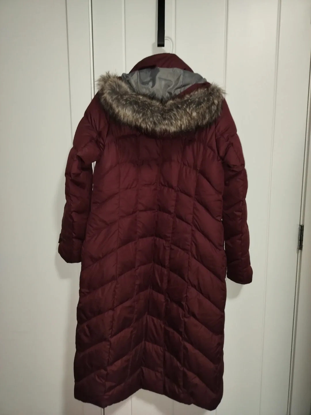 Eddie Bauer Down Parka - Burgundy image indicator(2)