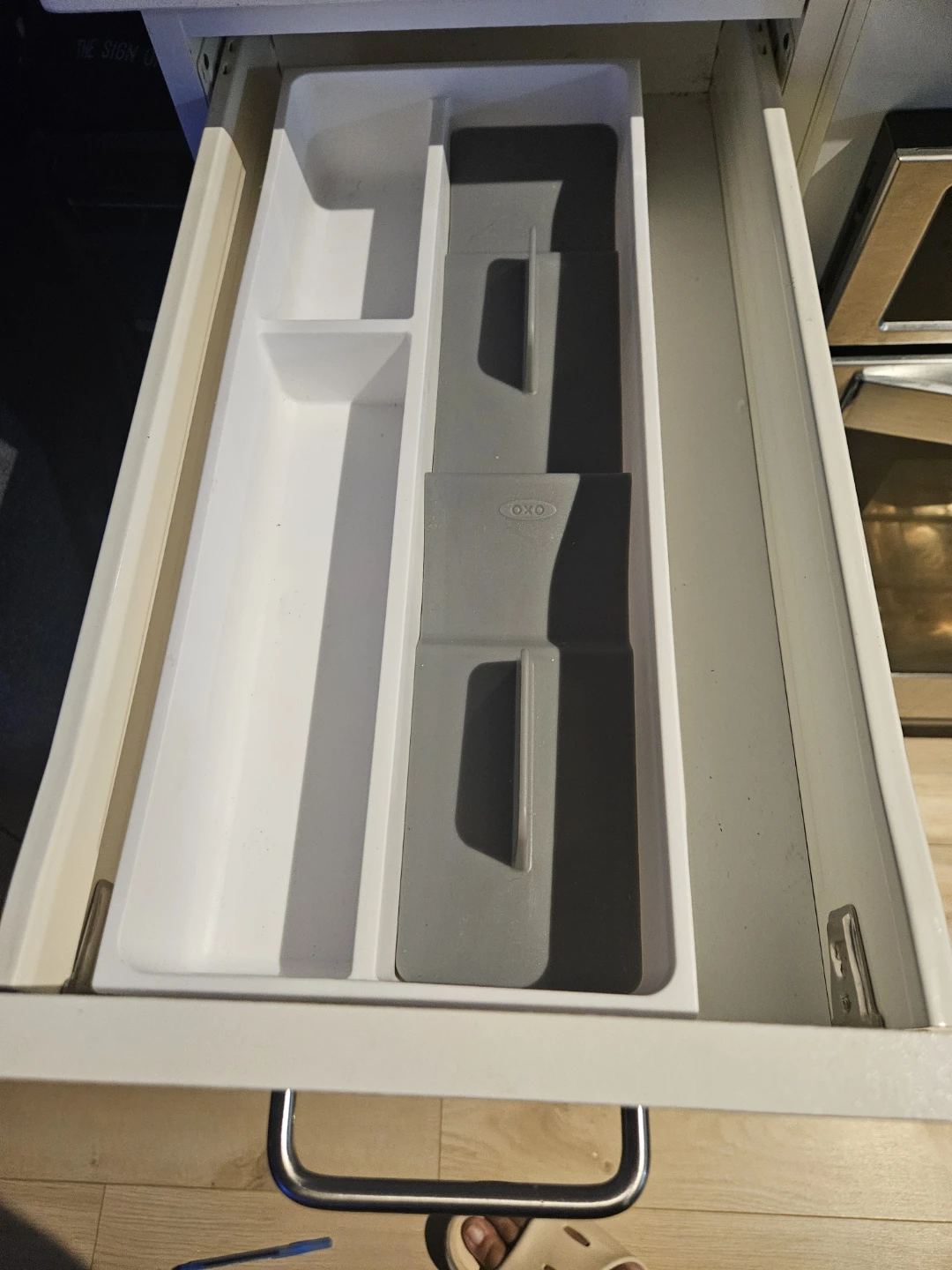 OXO Good Grips Compact Drawer Organizer - photo 4