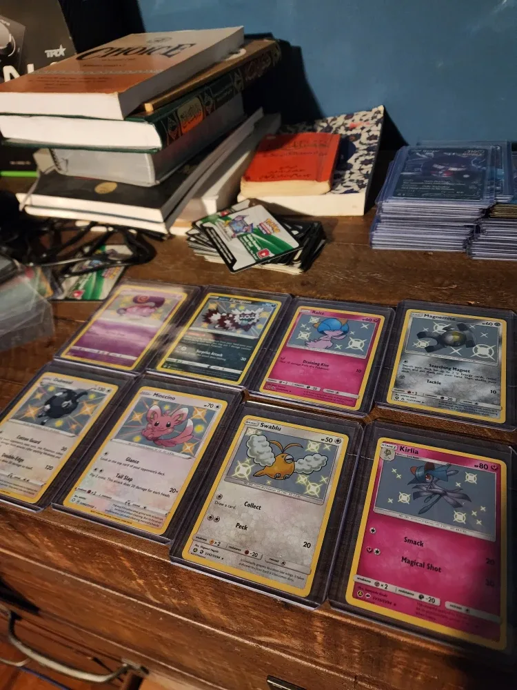 Pokemon Trading Cards Lot