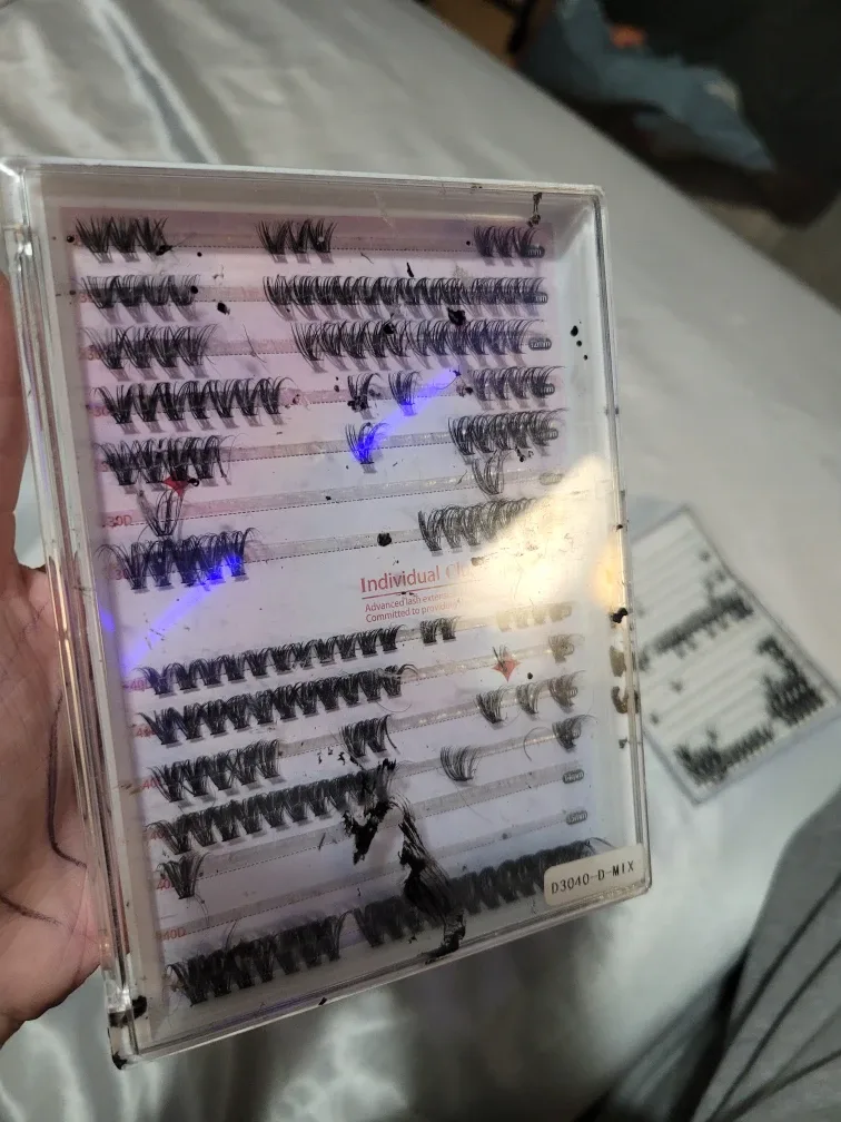 Individual Cluster Lashes image indicator(4)